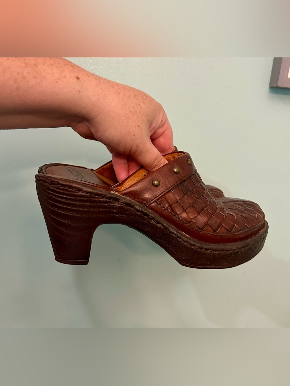Born Brown Woven Leather Clogs Studded Platform Mules Block Heel Women's 6